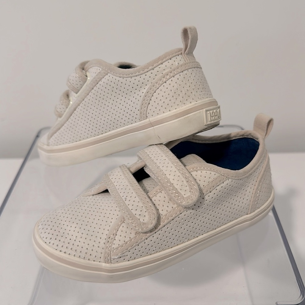 Old Navy Boys' Double Strap Sneakers